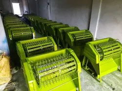 manual-threshing-machines-250x250